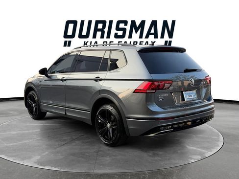 Used 2019 Volkswagen Tiguan SEL Premium R-Line w/ 3rd Row Seat Package AWD/4WD image 5