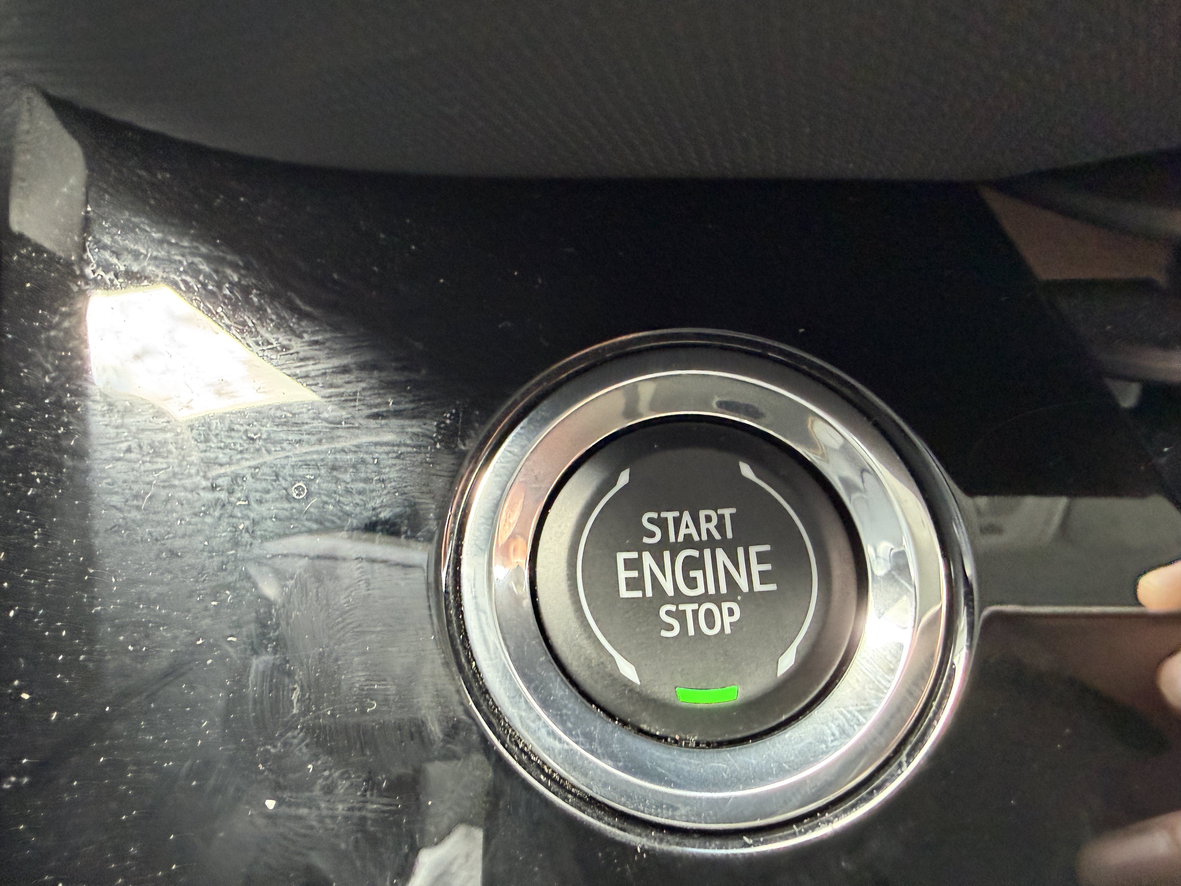Used 2025 Buick Envision Preferred AWD/4WD image 19