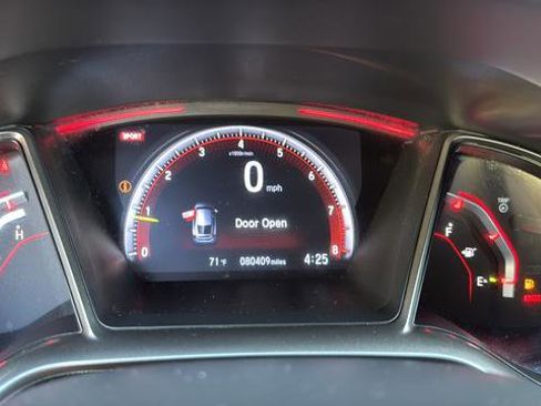 Used 2019 Honda Civic Type R image 16