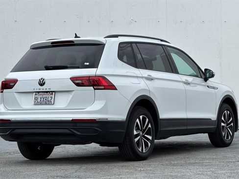 Used 2024 Volkswagen Tiguan S image 4