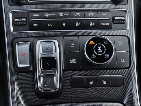 Used 2023 Hyundai Santa Fe SEL image 23