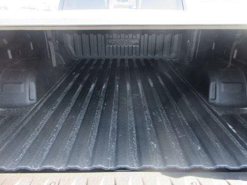 New 2026 GMC Sierra 1500 Elevation w/ Elevation Premium Package image 8