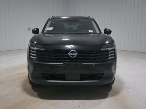 New 2026 Nissan Kicks SV image 2