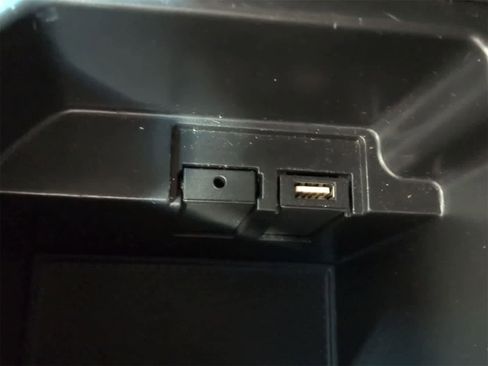 Used 2015 Chevrolet Cruze LT image 29