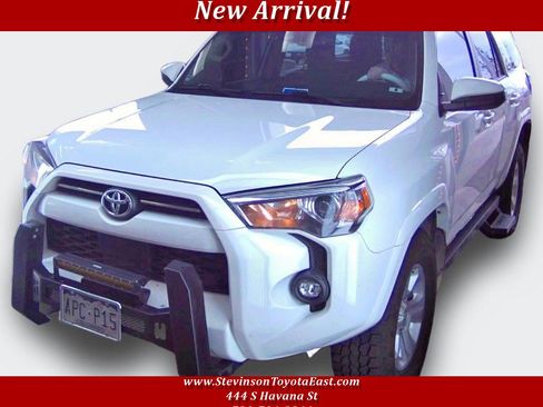 Used 2022 Toyota 4Runner SR5 AWD/4WD image 1
