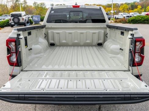 New 2025 Ford Ranger XLT w/ FX4 Off-Road Package image 44