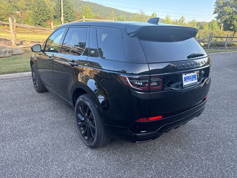 Used 2020 Land Rover Discovery Sport HSE R-Dynamic AWD/4WD image 7