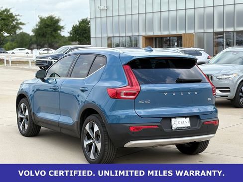 Certified 2025 Volvo XC40 B5 Plus AWD/4WD image 6