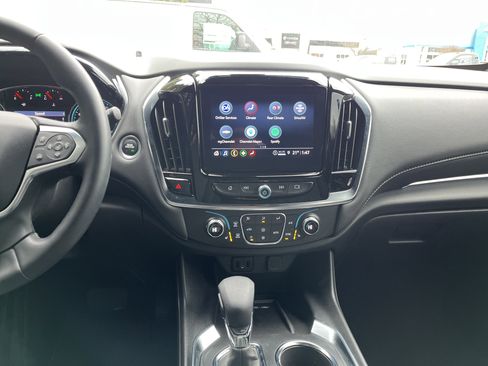 Used 2023 Chevrolet Traverse LT w/ Midnight/Sport Edition image 28