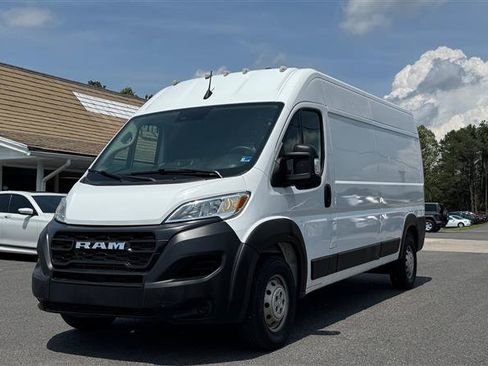 Used 2023 RAM ProMaster 2500 FWD image 2