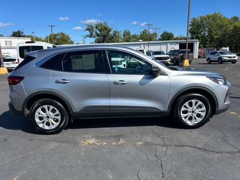Certified 2024 Ford Escape Active AWD/4WD image 16