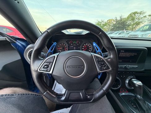 Used 2019 Chevrolet Camaro LT image 11