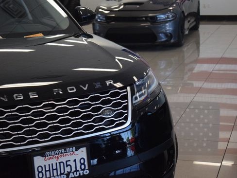 Used 2018 Land Rover Range Rover Velar S AWD/4WD image 6