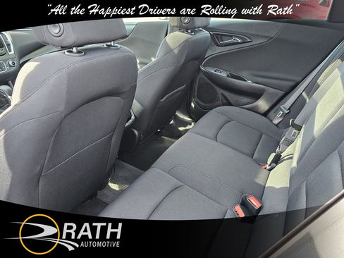Used 2024 Chevrolet Malibu LT image 17