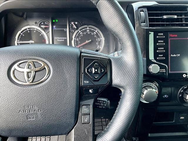 Used 2023 Toyota 4Runner TRD Off-Road Premium w/ Moonroof Package AWD/4WD image 21