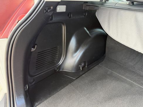 Used 2013 Toyota RAV4 Limited FWD image 36