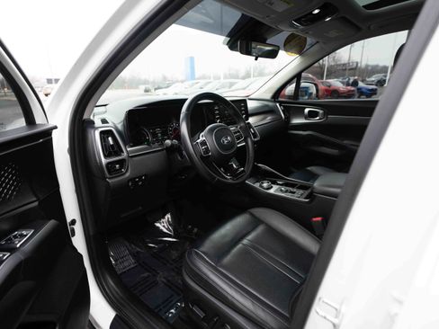 Used 2021 Kia Sorento EX image 8