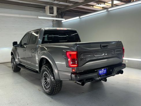 Used 2019 Ford F150 Raptor w/ Equipment Group 802A Luxury AWD/4WD image 6