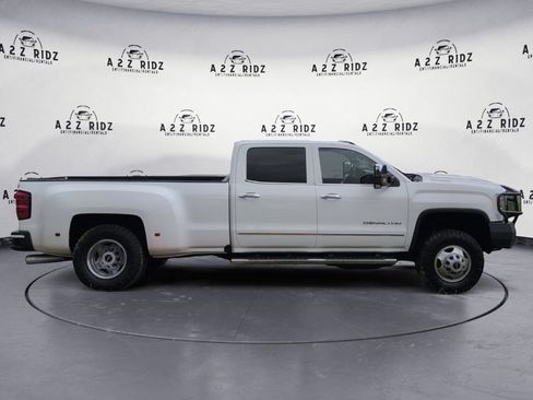 Used 2019 GMC Sierra 3500 Denali w/ Duramax Plus Package AWD/4WD image 6