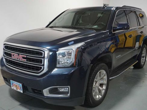 Used 2019 GMC Yukon SLT image 1