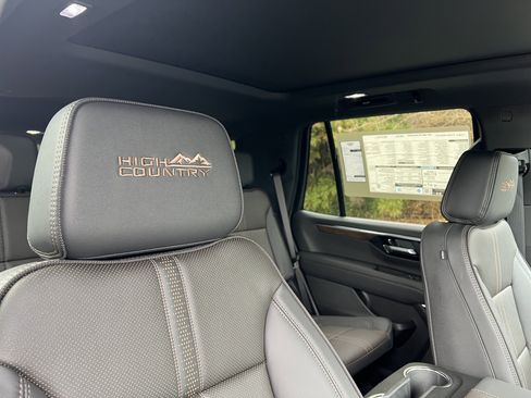 New 2026 Chevrolet Tahoe High Country AWD/4WD image 33
