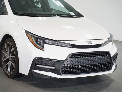 Used 2020 Toyota Corolla SE image 4