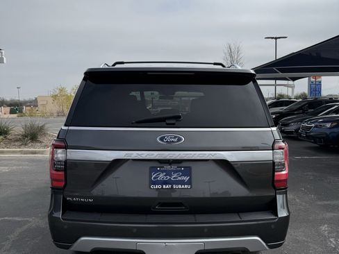 Used 2019 Ford Expedition Platinum image 6