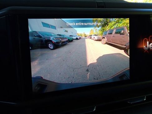 New 2025 Jeep Gladiator Sport image 21