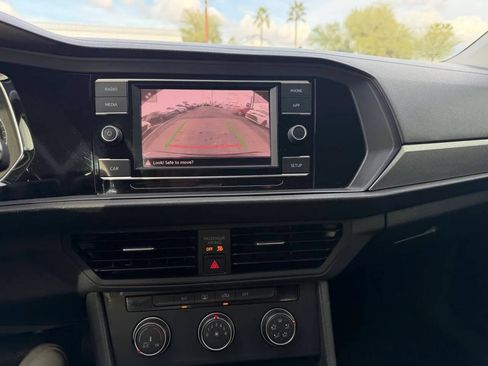 Used 2019 Volkswagen Jetta S FWD image 17