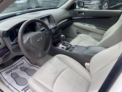 Used 2013 INFINITI G37 Journey w/ Premium Pkg RWD image 10