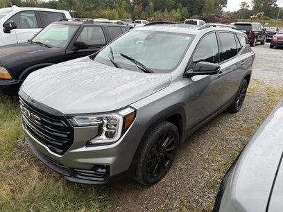 Used 2024 GMC Terrain SLT w/ Tech Package
