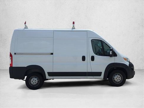 Used 2023 RAM ProMaster 1500 w/ Driver Convenience Group FWD image 4
