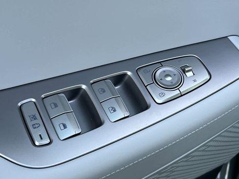 New 2025 Hyundai Palisade SEL image 13