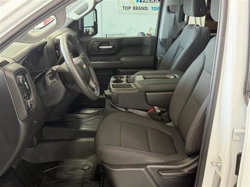 Used 2020 Chevrolet Silverado 2500 Custom w/ Custom Value Package AWD/4WD image 6