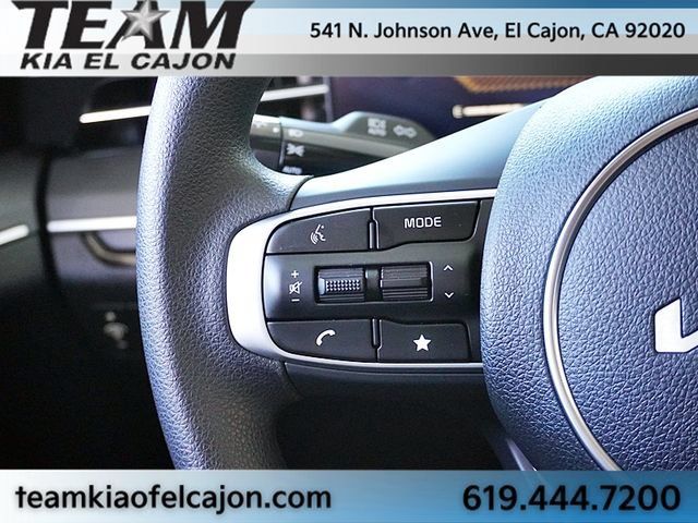 New 2026 Kia K5 LXS FWD image 36