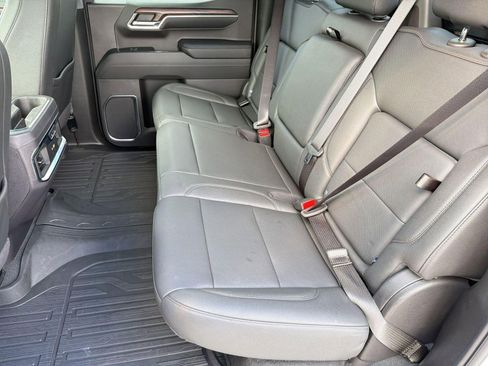 Certified 2024 GMC Sierra 1500 SLT image 27