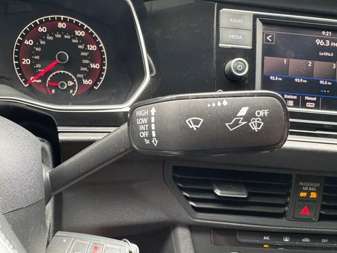 Used 2019 Volkswagen Jetta S w/ Driver Assistance Package FWD image 10