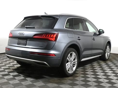 Used 2020 Audi Q5 2.0T Premium Plus w/ Premium Plus Package AWD/4WD image 11