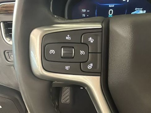 Used 2023 Chevrolet Tahoe Premier AWD/4WD image 16