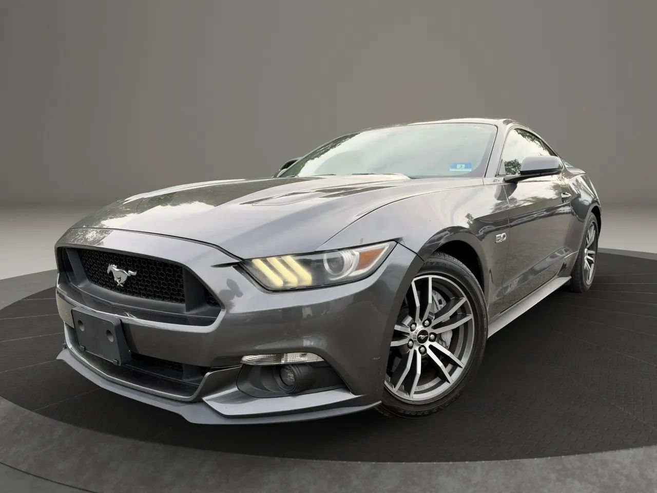 Used 2015 Ford Mustang GT Premium w/ Equipment Group 401A RWD image 1