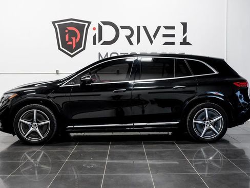 Used 2023 Mercedes-Benz EQS 580 4MATIC SUV image 23