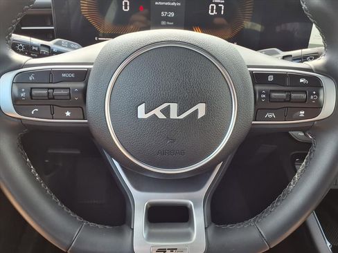 Certified 2025 Kia K5 GT-Line image 16