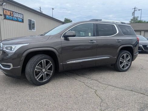 Used 2019 GMC Acadia Denali FWD image 4