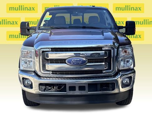 Used 2016 Ford F250 Lariat w/ Lariat Interior Package image 14