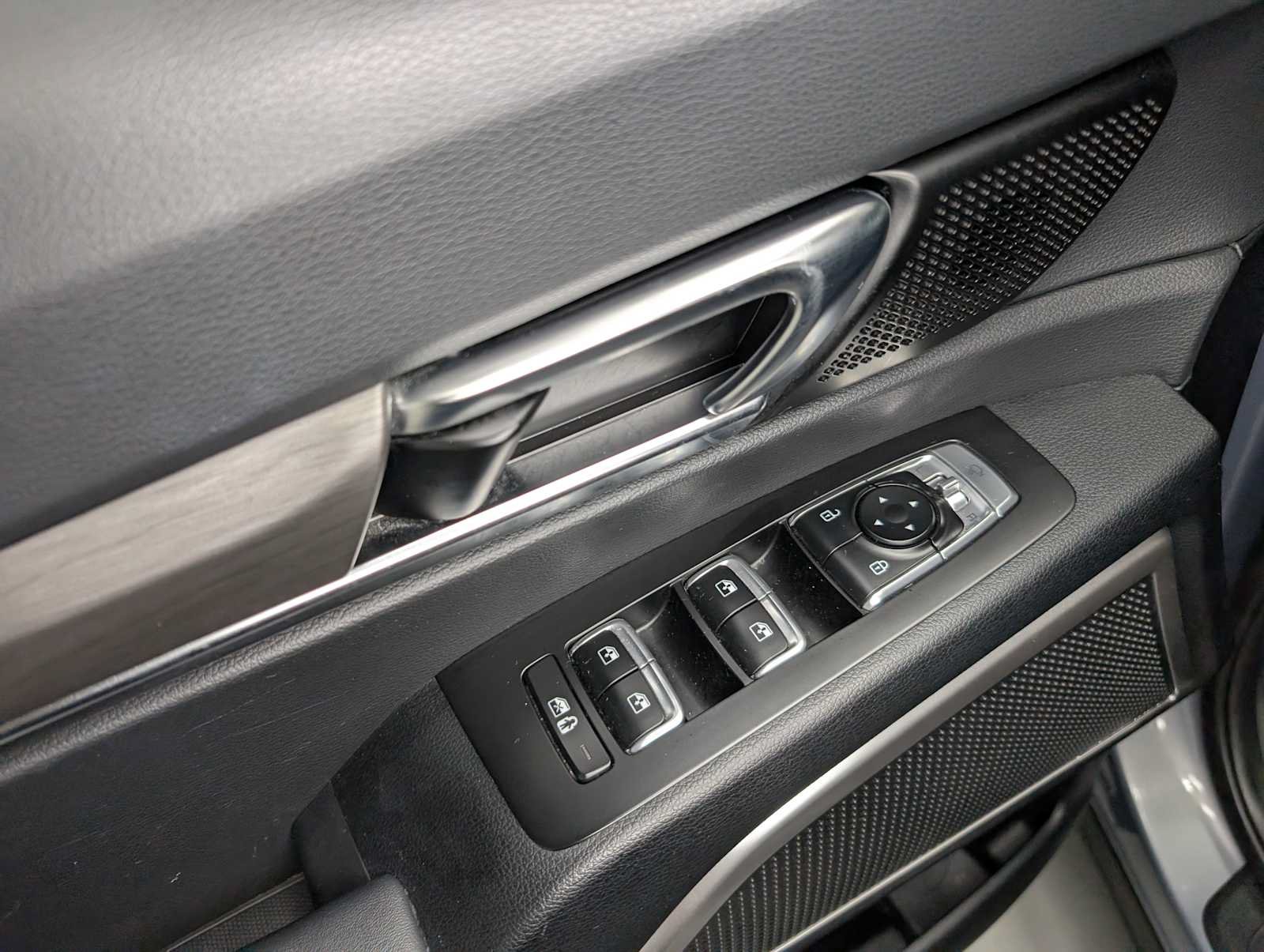 Used 2023 Kia Telluride EX X-Line AWD/4WD image 42