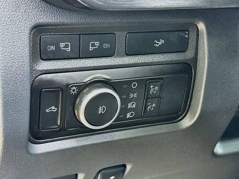 Used 2023 Ford F250 Lariat w/ FX4 Off-Road Package AWD/4WD image 13