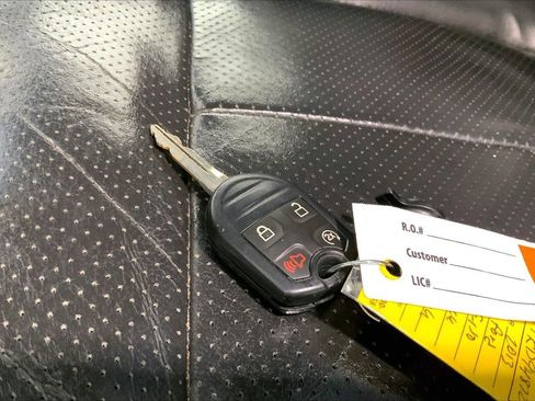 Used 2013 Ford F150 Lariat w/ Luxury Equipment Group RWD image 19