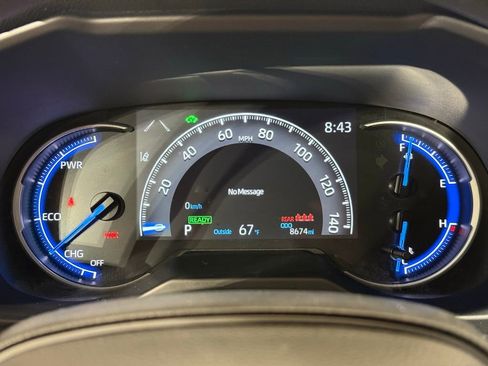 Certified 2025 Toyota RAV4 LE image 25