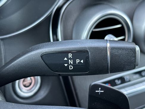 Used 2022 Mercedes-Benz GLC 300 image 22