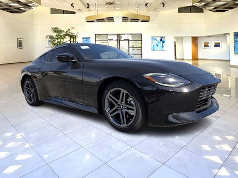 New 2026 Nissan Z Sport w/ Floor Mat Package RWD image 2